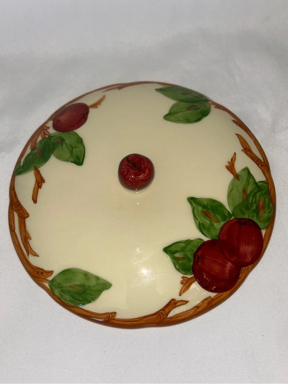 Franciscan Apple Small Covered Casserole Dish w/ Lid USA Vintage Serving Bowl